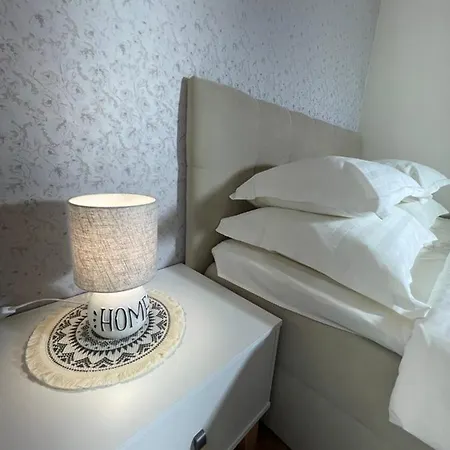 Paju Apartement Apartamento Võru